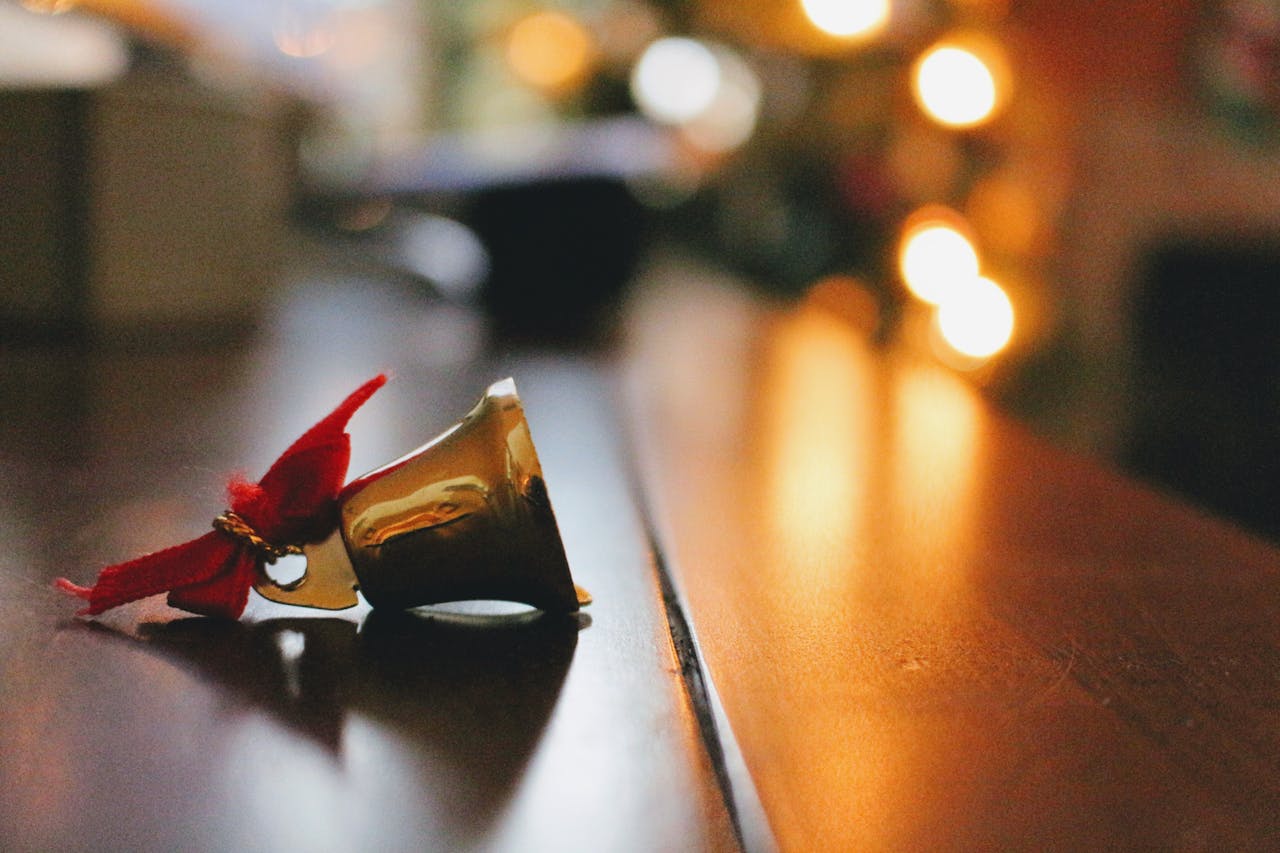 The Lesson of the Ringing Bell | Parent Cue Blog