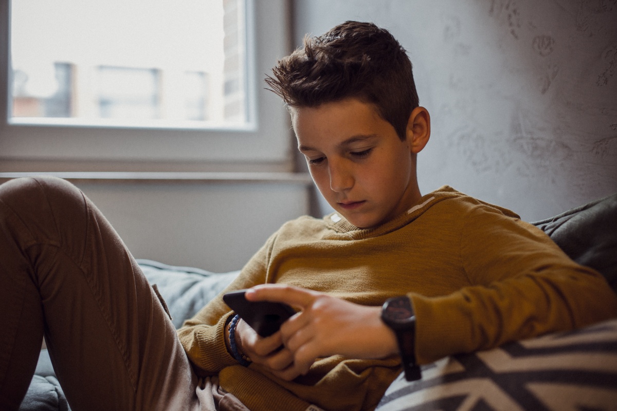 What You Need to Do Before (and After) You Give Your Kid a Phone