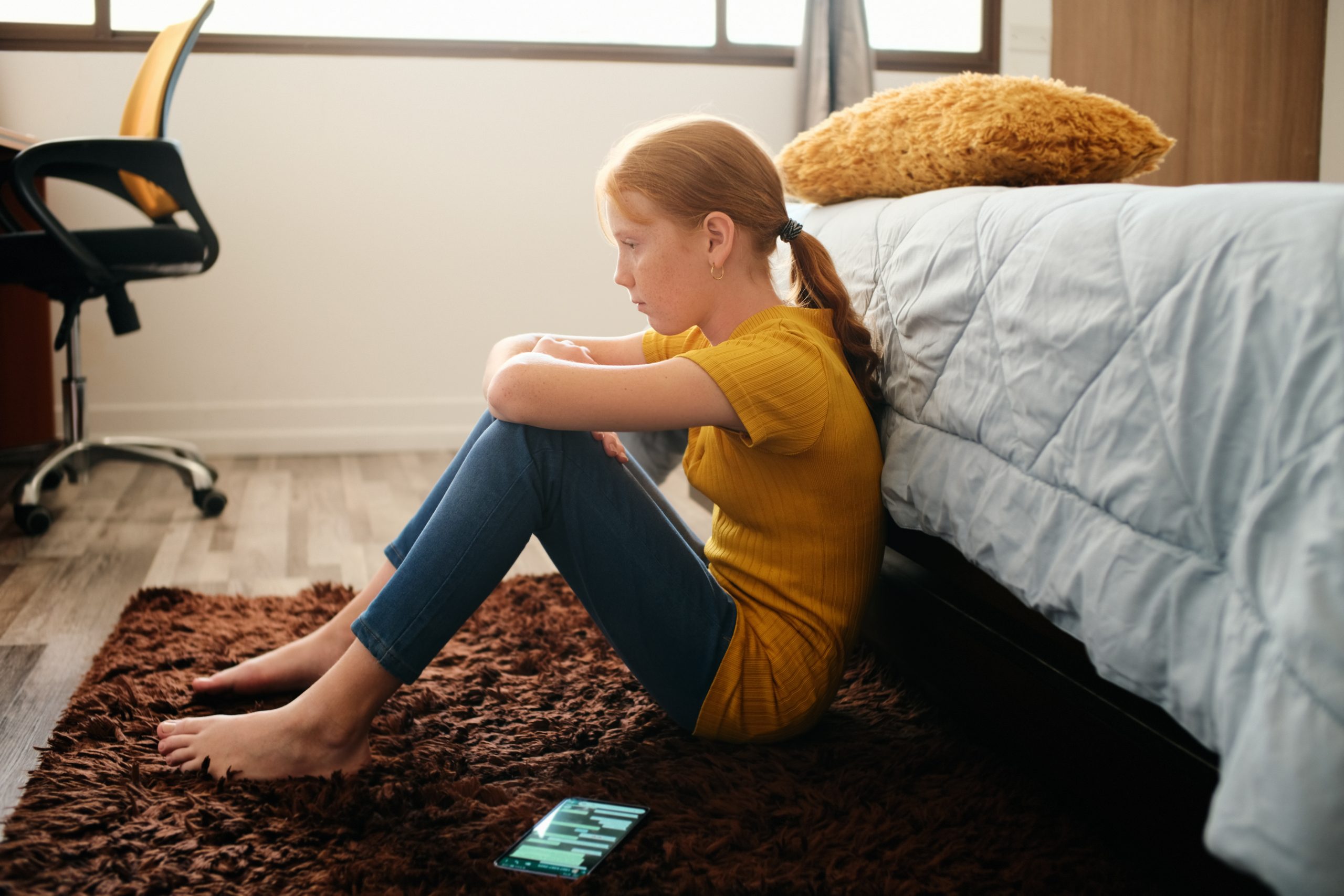 7 Signs Your Child May Be Lonely | Parent Cue Blog